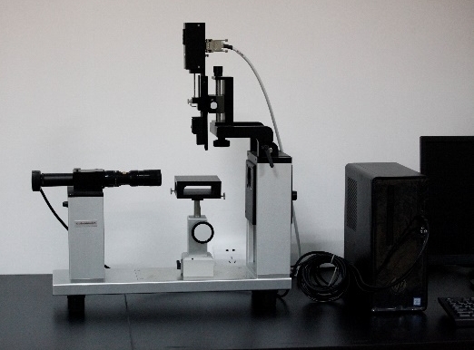 Contact angle measuring instrument